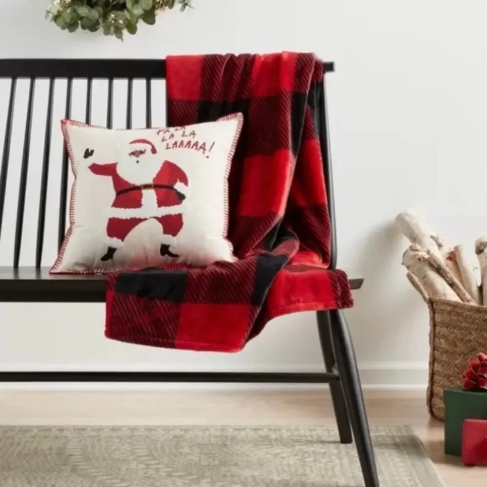 Plaid Blanket Oversized Supersoft Plush Red Black‎ Throw 60 x 72 New